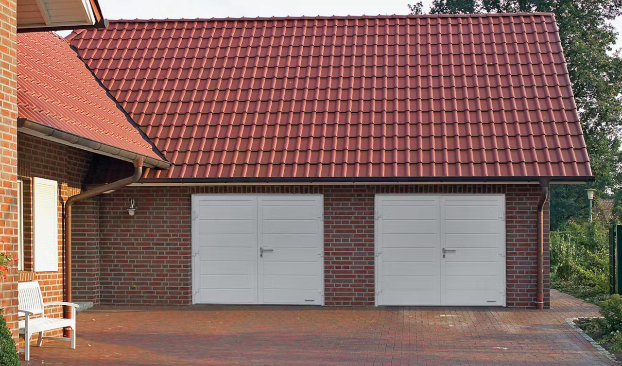 Portone garage a battente